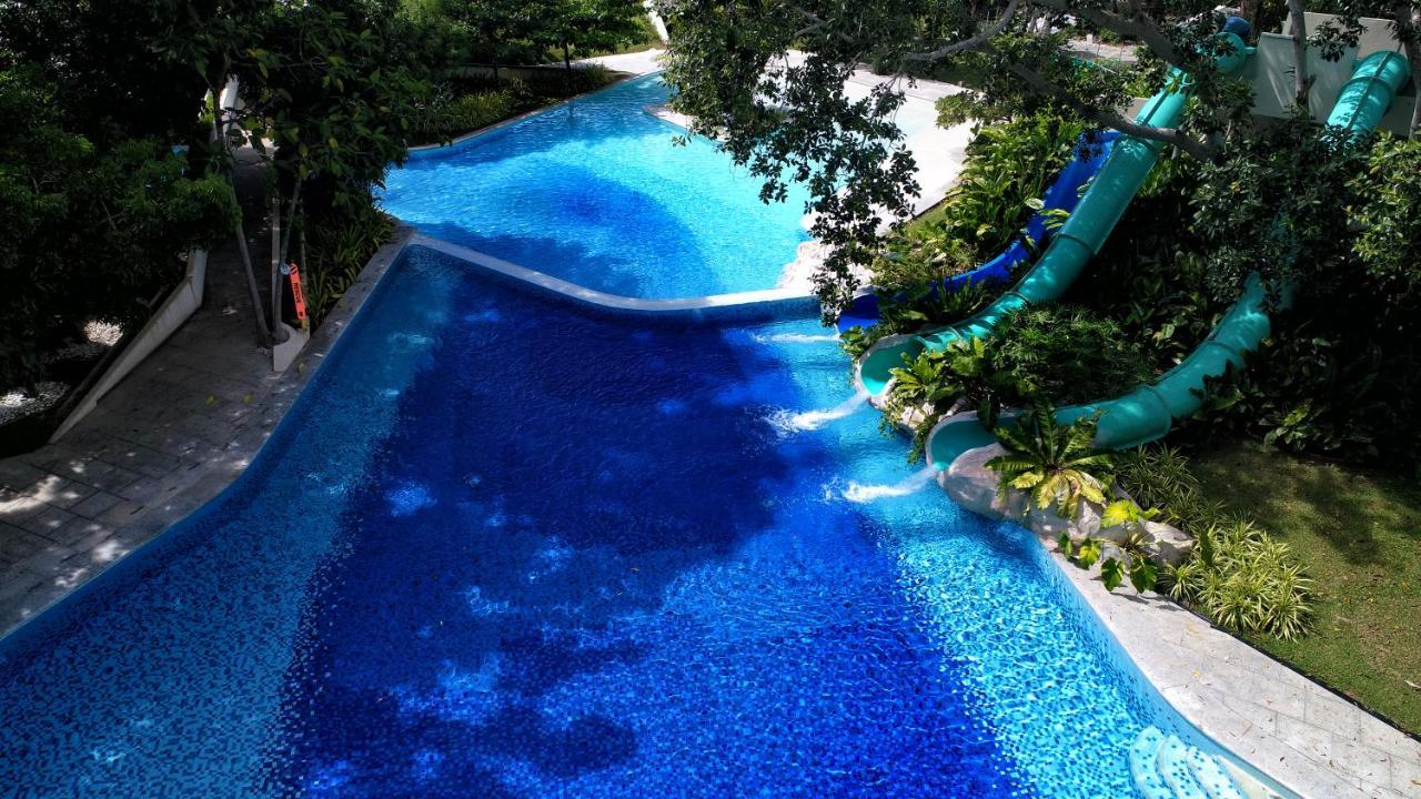 Tambuli Seaside Resort And Spa Lapu-Lapu City Exteriör bild